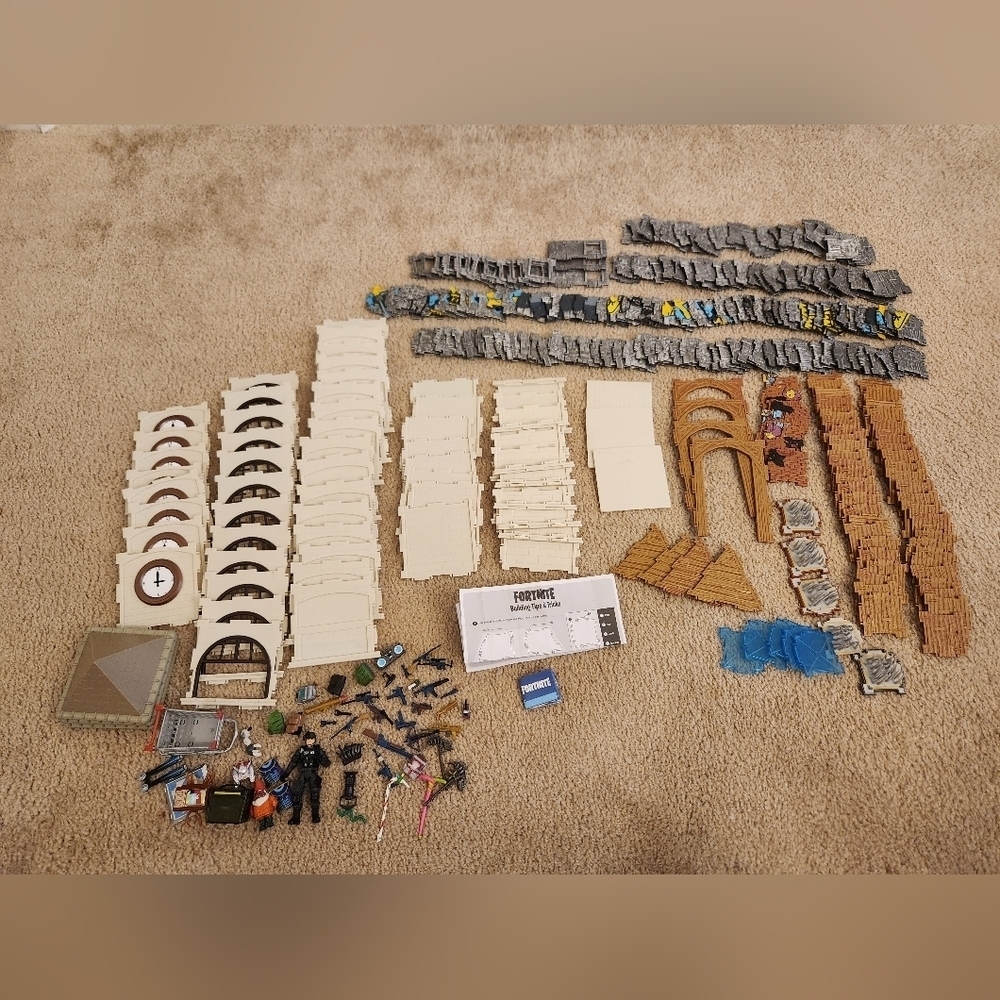 Fortnite 200 + Piece Loose Building Toy Lot Metal Brick Wood Clock Tower #EE